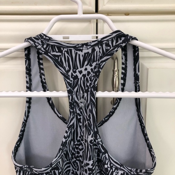 Ivivva by Lululemon girl’s tank top - Picture 6 of 8